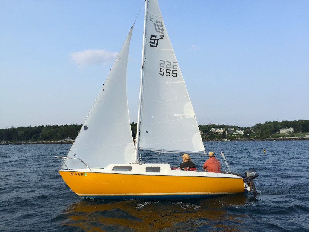 San Juan 21 "Quasar" Boat Rentals on Boothbay Harbor