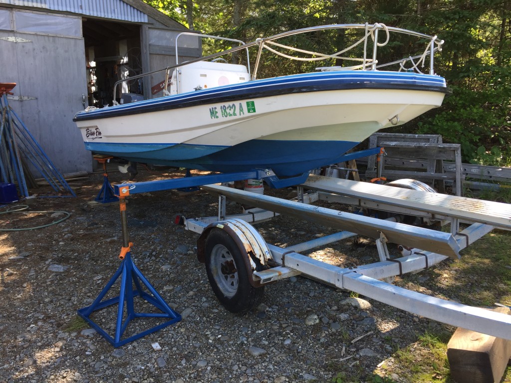 Boat Lift Boat Rentals on Boothbay Harbor
